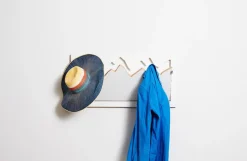 Ambivalenz - Fläpps Hängrail - Knagerække - Hvid