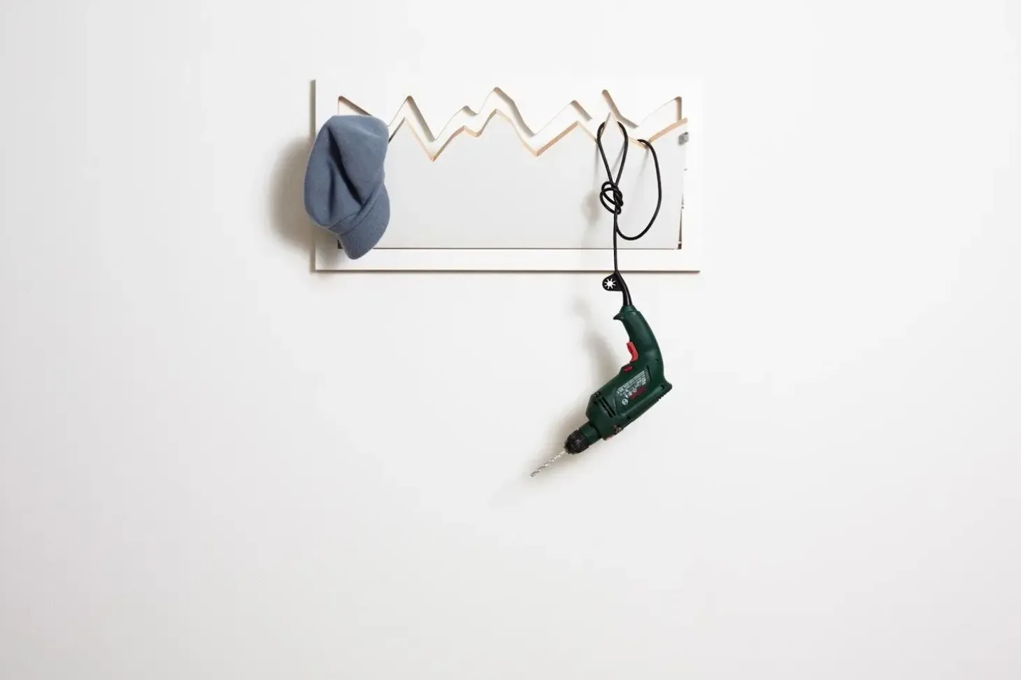 Ambivalenz - Fläpps Hängrail - Knagerække - Hvid