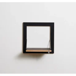 Ambivalenz - Fläpps Hylde - 40 x 40 cm - Sort