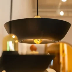 AYTM - CYCNUS pendel Ø30 - Sort/Guld