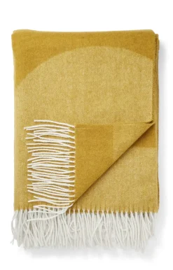 Compliments - Plaid - Waves Throw - 140x200 cm - Mustard