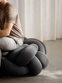 Design House Stockholm - Knot Pude XL - Grey