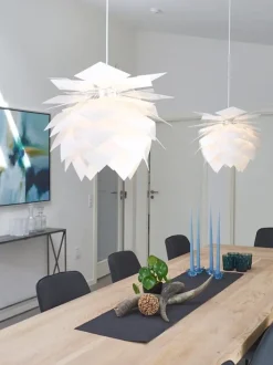 Dyberg Larsen - PineApple Pendel - Medium - Hvid - Loftlampe