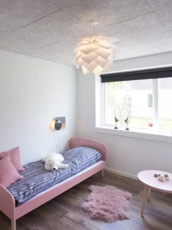 Dyberg Larsen - PineApple Pendel - Medium - Hvid - Loftlampe