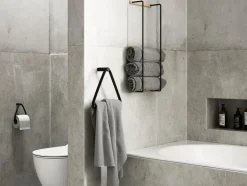 Ekta Living - Håndklædeholder - Towel Rack - Olieret Eg