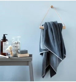 Ekta Living - Towel hanger - Eg