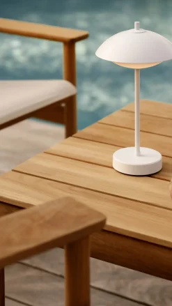 Fritz Hansen - Bordlampe - Musling™ Portable - Hvid