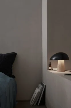 Fritz Hansen - Bordlampe - Night Owl - Mørkeblå/Ask