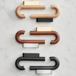 Gejst - Hook mini knage - Walnut Chrome