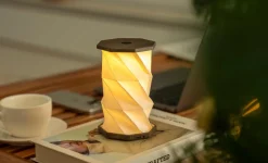 Gingko - Hexagon Twist Bordlampe - Mini - Walnut Drift - H14 cm