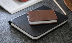 Gingko - LED Smart Booklight - Black Leather - Large