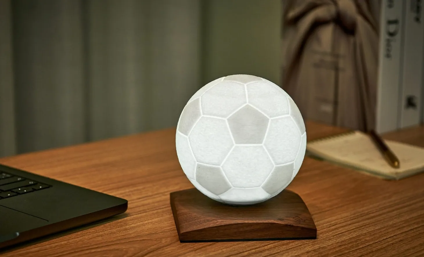 Gingko - Smart FootballSpin Lamp - Mini Size