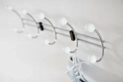 Habo - Knagerække med 5 knager - Berry - krom/hvid