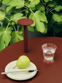 HAY - Bærbar Lampe - Host - H30 cm - Iron Red