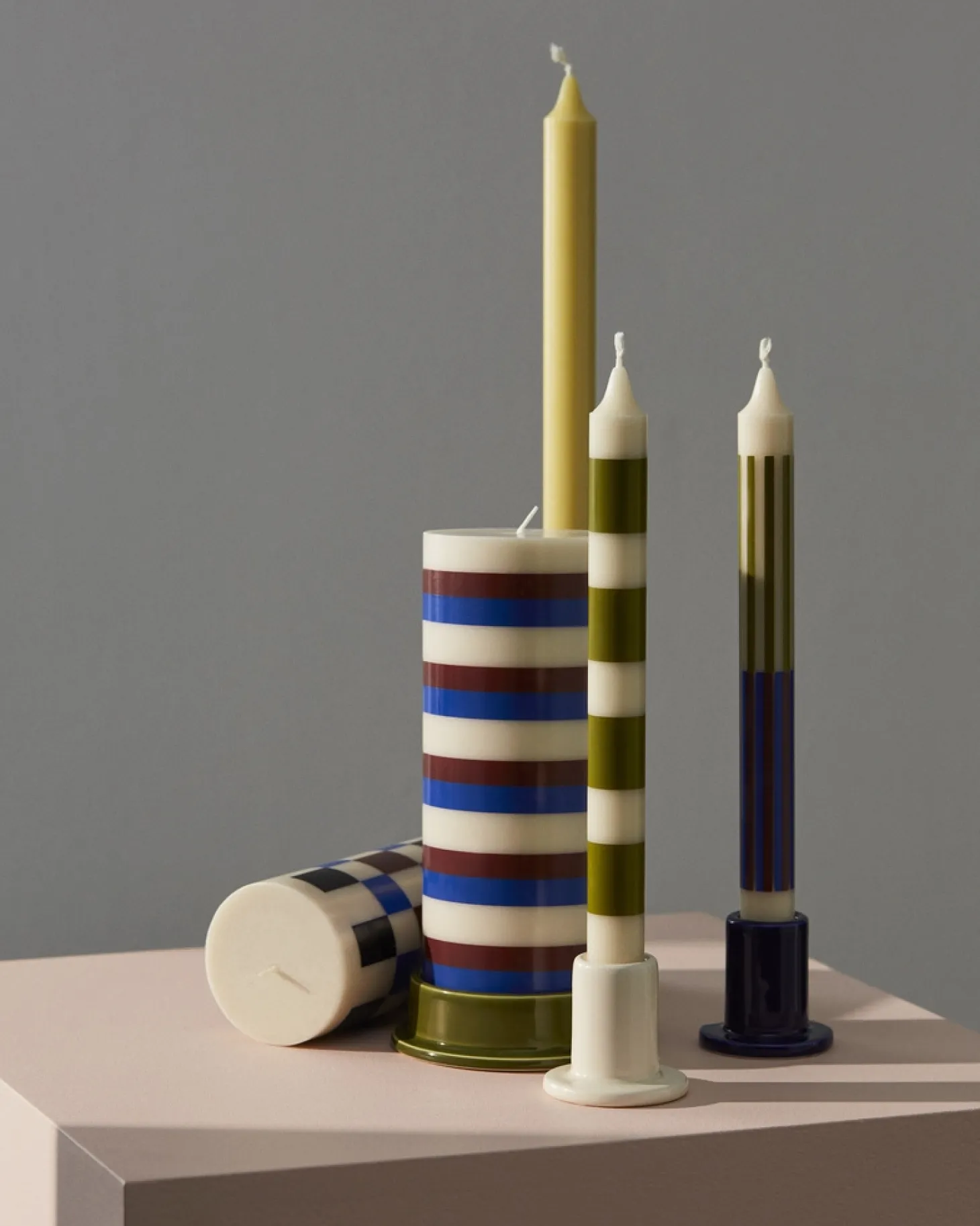 Hay - Lysestage - Column - Medium - Army