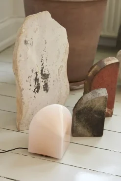 Hay - Parade Portable Lamp - Blush Pink - 16 cm