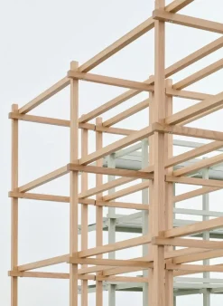 Hay - Woody Shelving 2.0 Column Low - Klar Glas/Eg - 9 hylder