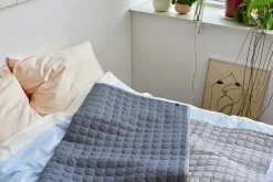 Hay sengetæppe - Mega Dot Dark Grey - 235 x 245 cm - Mørkegrå