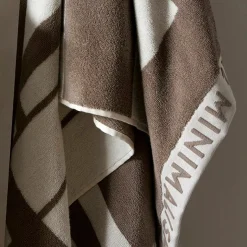 Kristina Dam - Håndklæde - Minimal Towel - Beige - L
