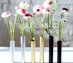 Kunstindustrien - Slim Vase - Sort - Højde 14 cm