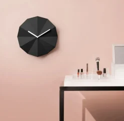 LAWA Design - Delta ur, sort m. hvide visere