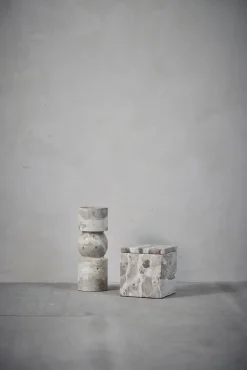 Lene Bjerre - Ellia Marmor lysestage H23 cm. sand