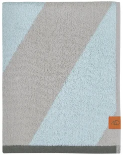Mette Ditmer - DIAGONAL towel - Mint