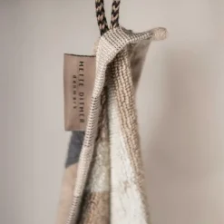 Mette Ditmer - DISORDER gæstehåndklæde, 2 stk., Off-white