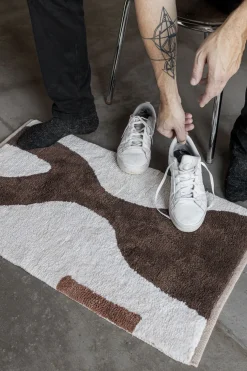 Mette Ditmer - FIGURA rug, small - Brown