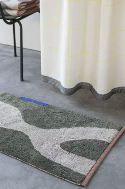 Mette Ditmer - FIGURA rug, small - Dark olive