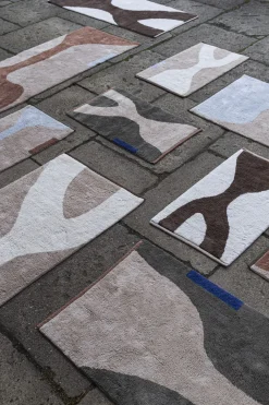 Mette Ditmer - FIGURA rug, small - Dark olive