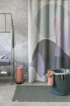 Mette Ditmer - GALLERI badeforhæng, Frostgrøn