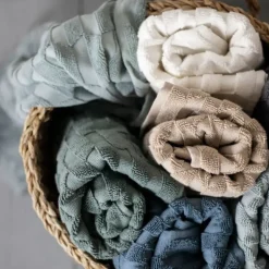 Mette Ditmer - GEO bademåtte - Pine Green, B 50 x L 80 cm