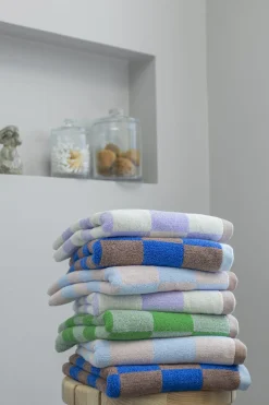 Mette Ditmer - RETRO badehåndklæde, lyseblå