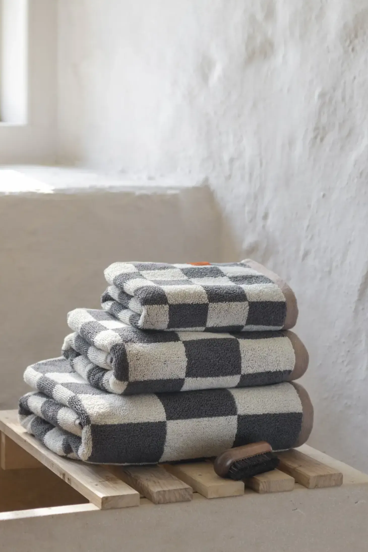 Mette Ditmer - RETRO-håndklæde - Dark grey - W50 x L 90 cm