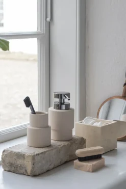 Mette Ditmer - SHADES-tandbørstekrus - Linen