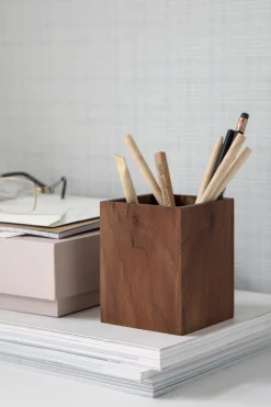 Neon living - blyantholder - valnød