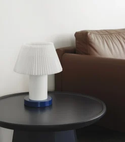 Normann Copenhagen - Cellu - Bordlampe - Lyseblå