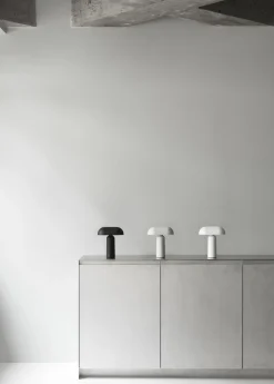 Normann Copenhagen - Porta bordlampe - hvid