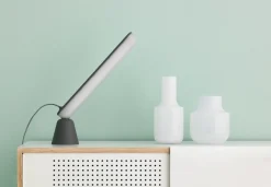 Normann Copenhagen bordlampe - Acrobat bordlampe i grå