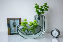 Philippi - Amara Vase tall - 14 x 7,5 x 20 cm - 4 kg - mundblæst