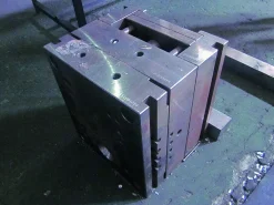 Philippi - Double U tealightholder