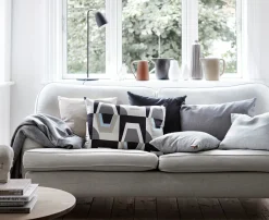 Skriver Collection - Pude - Hotmadi - lysegrå - 65x65 cm