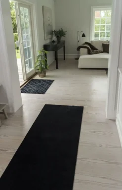 Tica Copenhagen - Løber - Ensfarvet - Sort - 90x200 cm