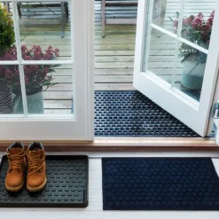 Tica Copenhagen - Smudsmåtte - Dots - Mørkeblå - 40x60 cm