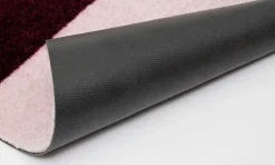 Tica Copenhagen - Smudsmåtte - Stripes Horizon - Bordeaux/Rose/Sand - 60x90 cm