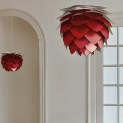 Umage - Lampeskærm - Aluvia Pendel - Ruby red - Medium Ø59 cm