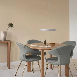 Umage - Loftlampe pendel - Asteria pendel m/ messingtop - Nuance mist/Hvid - Medium Ø43 cm