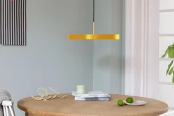 Umage - Pendel m/ ståltop - Asteria - Saffron yellow/gul - Medium Ø43 cm